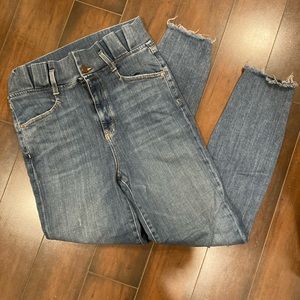 ALICE + OLIVIA Lettuce Waistband Reworked High Rise JEANS